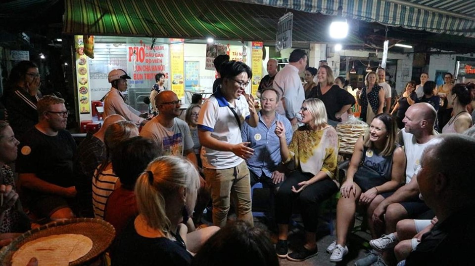 Saigon Night Street Food Tour