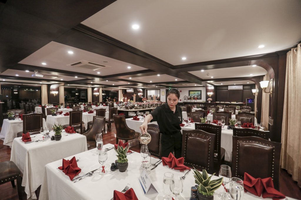 Luxury Nha Trang Sunset Dinner Cruise
